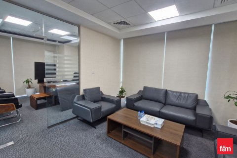 Office in Business Bay, Dubai, UAE 149.9 sq.m. № 632825 - photo 28