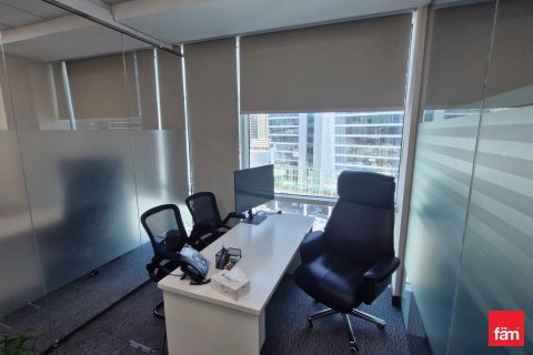 Office in Business Bay, Dubai, UAE 149.9 sq.m. № 632825 - photo 25