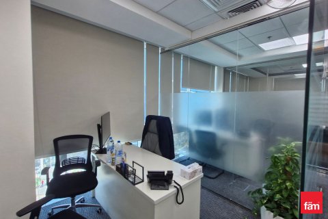 Office in Business Bay, Dubai, UAE 149.9 sq.m. № 632825 - photo 12