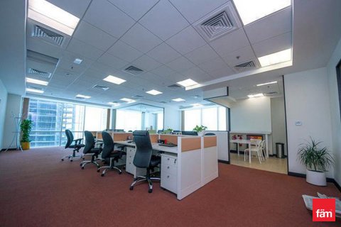 Office in Business Bay, Dubai, UAE 149.9 sq.m. № 632825 - photo 16