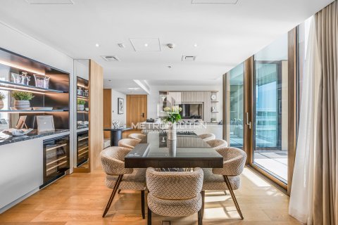 Apartmán v Jumeirah, Dubai, SAE 2 spálne, 194 m2 č. 663137 - Fotografia 3