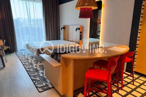 Apartmen di Business Bay, Dubai, UAE 1 bilik tidur, 44 meter persegi № 646235 - foto 3