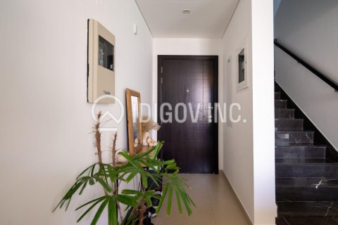 Kamienica na sprzedaż w Mudon, Dubai, ZEA 3 sypialnie, 160 mkw., nr 646234 - zdjęcie 7