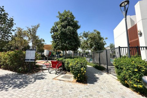 Townhouse di Mudon, Dubai, UEA 3 kamar tidur, 160 m2 nomor 646234 - foto 22