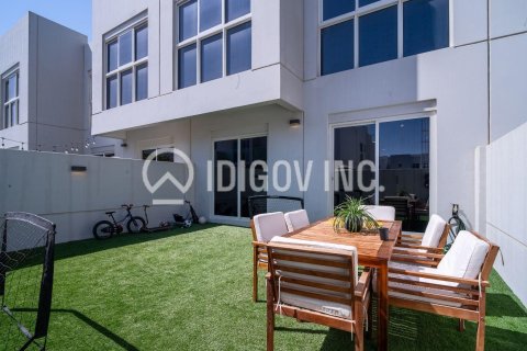 Townhouse di Mudon, Dubai, UEA 3 kamar tidur, 160 m2 nomor 646234 - foto 1