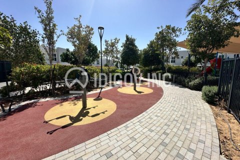 Kamienica na sprzedaż w Mudon, Dubai, ZEA 3 sypialnie, 160 mkw., nr 646234 - zdjęcie 21