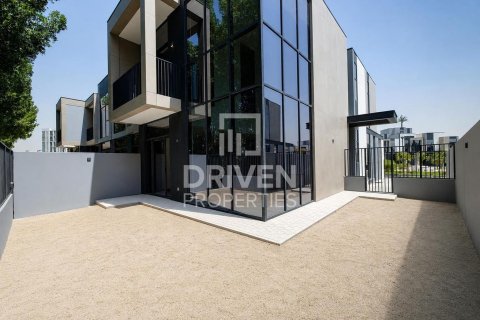 Māja Mudon, Dubaijā, AAE 4 istabas, 255.39 m2 Nr. 767461 - attēls 2