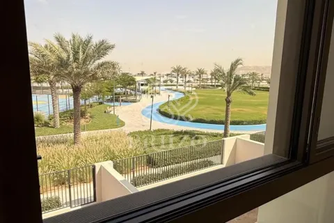 Radový dom v Dubai, SAE 3 spálne, 177 m2 č. 712600 - Fotografia 5
