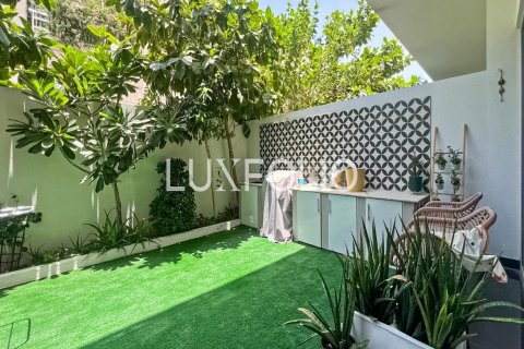 Vila v Al Furjan, Dubai, SAE 4 ložnice, 387 m² Č.: 627448 - fotografie 18