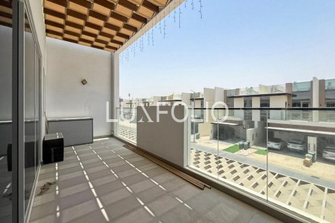 Vila v Al Furjan, Dubai, SAE 4 ložnice, 387 m² Č.: 627448 - fotografie 13