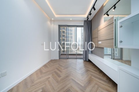 Apartmen di Downtown Dubai (Downtown Burj Dubai), Dubai, UAE 2 bilik tidur, 96 meter persegi № 627447 - foto 6