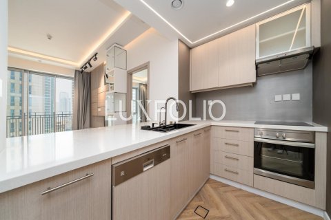 Apartmen di Downtown Dubai (Downtown Burj Dubai), Dubai, UAE 2 bilik tidur, 96 meter persegi № 627447 - foto 5