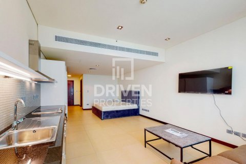 Apartment in DIFC, Dubai, UAE 1 room, 45 sq.m. № 602775 - photo 1