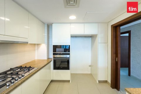 Apartment in Downtown Dubai (Downtown Burj Dubai), UAE 3 bedrooms, 179.6 sq.m. № 647003 - photo 13