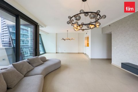 Apartment in Downtown Dubai (Downtown Burj Dubai), UAE 3 bedrooms, 179.6 sq.m. № 647003 - photo 3