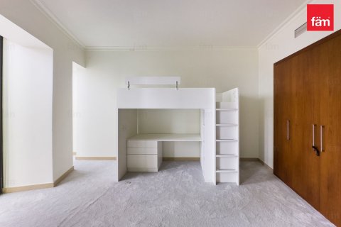 Apartment in Downtown Dubai (Downtown Burj Dubai), UAE 3 bedrooms, 179.6 sq.m. № 647003 - photo 16