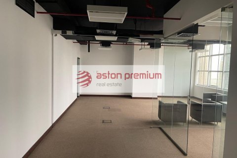 Büroraum zur Miete in Jumeirah Lake Towers, Dubai, VAE 111 m2 Nr. 764113 - Foto 1
