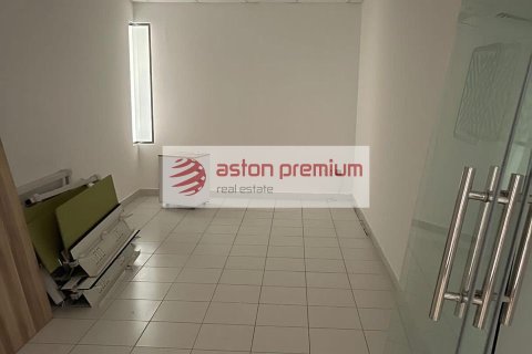 Büroraum zur Miete in Jumeirah Lake Towers, Dubai, VAE 111 m2 Nr. 764113 - Foto 4