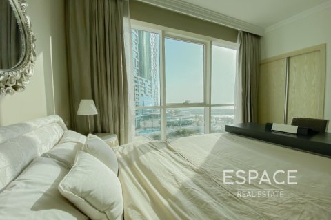 Apartment in AL BATEEN RESIDENCES in Jumeirah Beach Residence, Dubai, UAE 2 bedrooms, 152 sq.m. № 650455 - photo 5