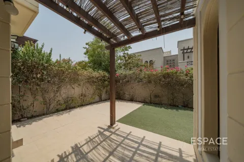 טאונהאוס למכירה ב Mudon, Dubai, איחוד האמירויות  4 חדרי שינה, 372 מ"ר, מספר 649715 - תמונה 19