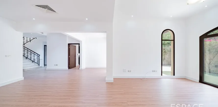 Casa urbana em Mudon, Dubai, EAU 4 quartos, 372 m2 № 649715