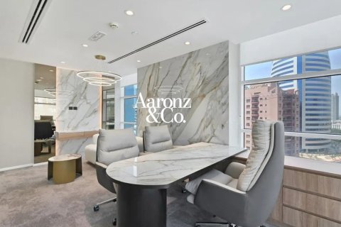 Üürile anda kontor asukohaga Al Barsha, Dubai, AÜE: 114 m² Nr 694632 - pilt 6