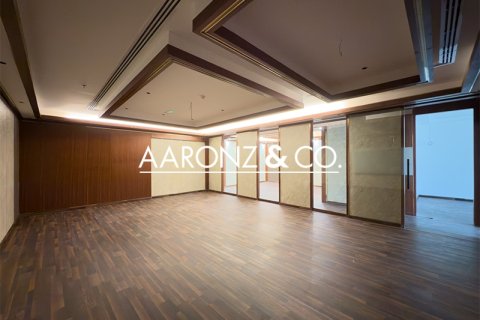 Oficina en alquiler en Business Bay, Dubai, EAU 199 m2 № 694630 - foto 5