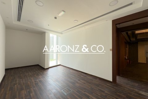 Oficina en alquiler en Business Bay, Dubai, EAU 199 m2 № 694630 - foto 3