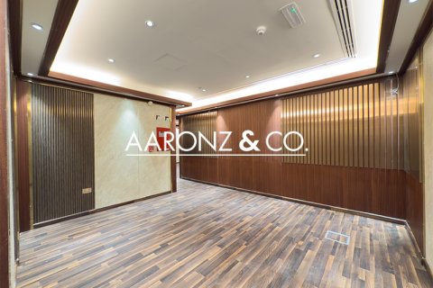 Oficina en alquiler en Business Bay, Dubai, EAU 199 m2 № 694630 - foto 14