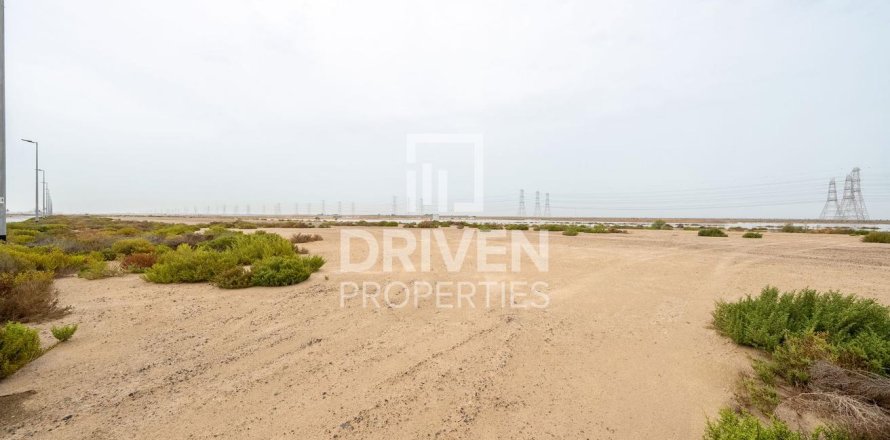Terreno en Jebel Ali, Dubai, EAU 954.49 m² № 744602