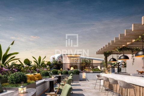 Apartment in Dubai Residence Complex, UAE 1 bedroom, 94.02 sq.m. № 744566 - photo 1
