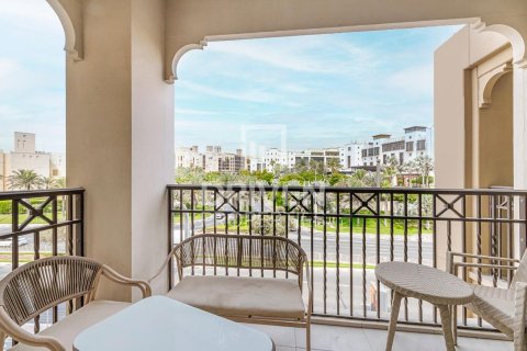 Apartmen di Umm Suqeim, Dubai, UAE 2 bilik tidur, 126.07 meter persegi № 744565 - foto 13