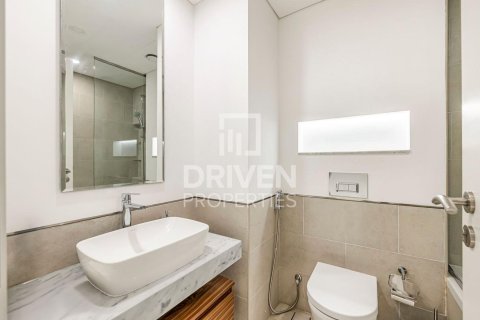 Apartmen di Umm Suqeim, Dubai, UAE 2 bilik tidur, 126.07 meter persegi № 744565 - foto 12