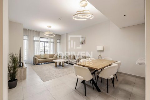 Apartmen di Umm Suqeim, Dubai, UAE 2 bilik tidur, 126.07 meter persegi № 744565 - foto 4