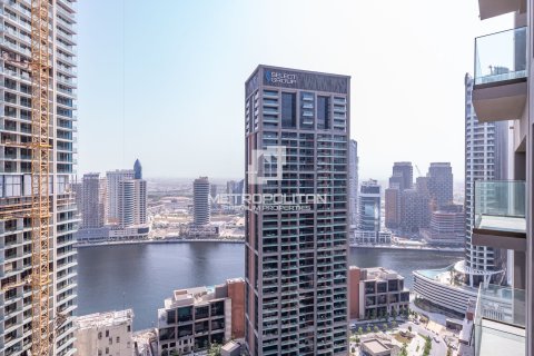 Lägenhet uthyres i Business Bay, Dubai, UAE 2 sovrum, 85 kvm Nr. 664531 - fotografi 17