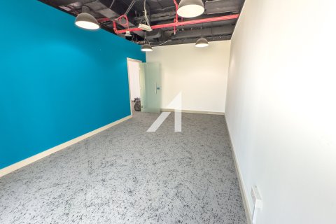 Zyrë në Dubai Marina, Emiratet e Bashkuara Arabe 126 m2. № 694611 - Foto 18