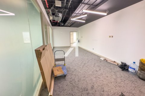 Zyrë në Dubai Marina, Emiratet e Bashkuara Arabe 126 m2. № 694611 - Foto 17