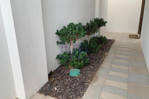 Villa à louer à Mina Al Arab, Ras Al Khaimah, EAU 3 chambres, 303.5 m2 № 705499 - photo 11