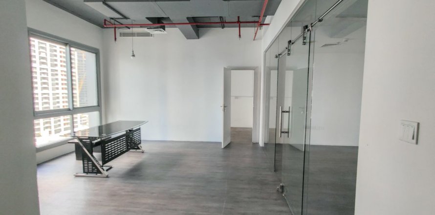 Office in Business Bay, Dubai, UAE 104 sq.m. № 595000