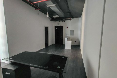 Office in Business Bay, Dubai, UAE 104 sq.m. № 595000 - photo 2