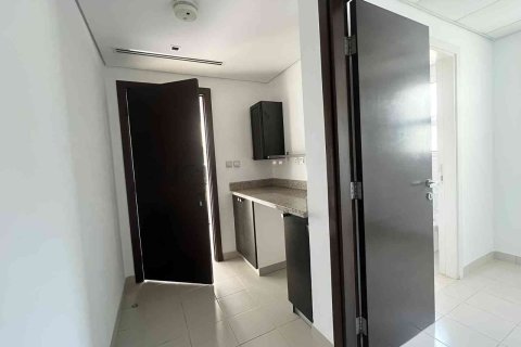 Vilë në Jumeirah Village Triangle, Dubai, Emiratet e Bashkuara Arabe 2 dhoma gjumi, 250 m2. № 695943 - Foto 3