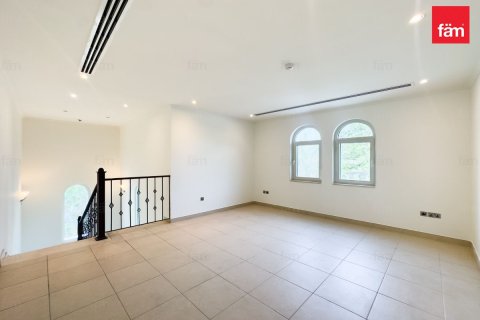 Vila u Dubai, UAE 3 spavaćih soba, 547.1 m2 Br. 631768 - fotografija 12