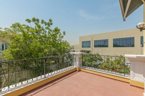 Villa in Dubai, UAE 3 bedrooms, 547.1 sq.m. № 631768 - photo 4