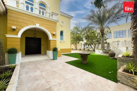 Vila u Dubai, UAE 3 spavaćih soba, 547.1 m2 Br. 631768 - fotografija 2