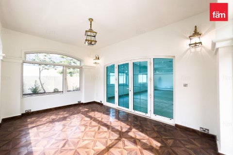 Vila u Dubai, UAE 3 spavaćih soba, 547.1 m2 Br. 631768 - fotografija 28