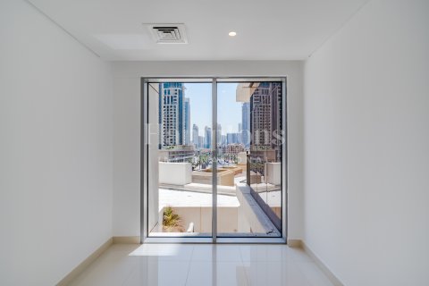 Apartamento en alquiler en Downtown Dubai (Downtown Burj Dubai), Dubai, EAU 1 dormitorio, 107.67457700 m2 № 651680 - foto 1