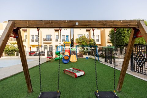 Villa para venda em Abu Dhabi, EAU 4 quartos, 323 m2 № 651711 - foto 17