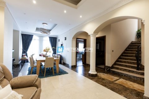 Villa para venda em Abu Dhabi, EAU 4 quartos, 323 m2 № 651711 - foto 4