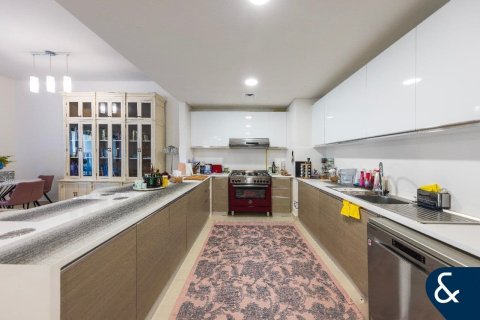 آپارتمان برای فروش در  Jumeirah Golf Estates، Dubai، امارات متحده عربی  2 خوابه ، 127 متر مربع ، شماره 698014 - تصویر 6