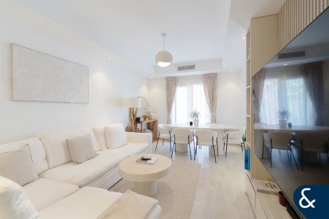 Villa til salg i The Springs, Dubai, UAE 2 soveværelser, 157 kvm № 698015 - foto 11